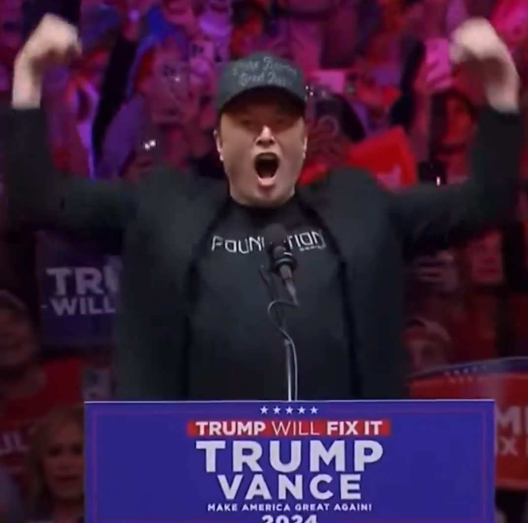 I Am Dark Gothic Maga Hat
