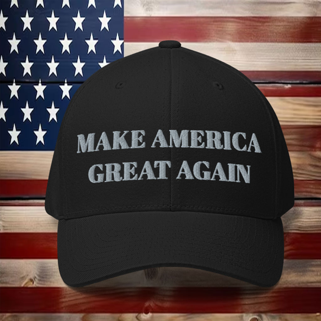 MAKE AMERICA GREAT AGAIN!!! Trump Never Surrender Hat