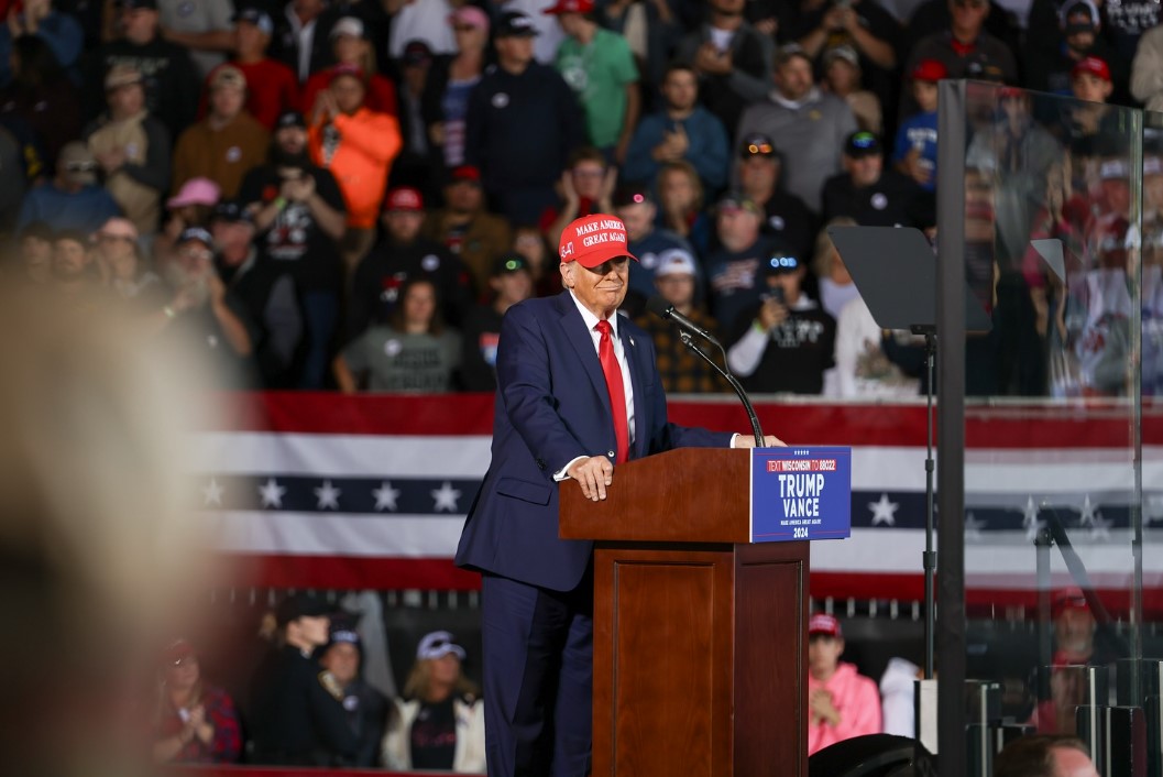 Trump Make America Great Again 45-47